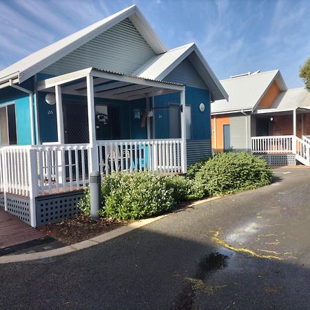 Mandurah Ocean Marina Chalets Ngoại thất bức ảnh