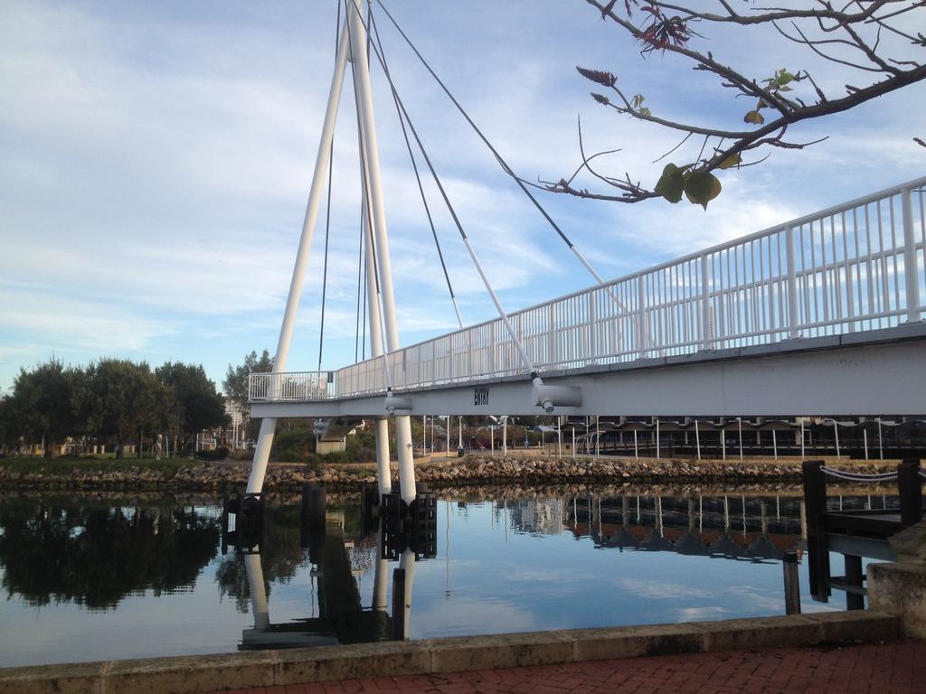 Mandurah Ocean Marina Chalets Ngoại thất bức ảnh