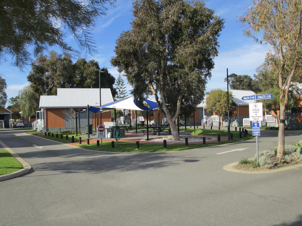 Mandurah Ocean Marina Chalets Ngoại thất bức ảnh