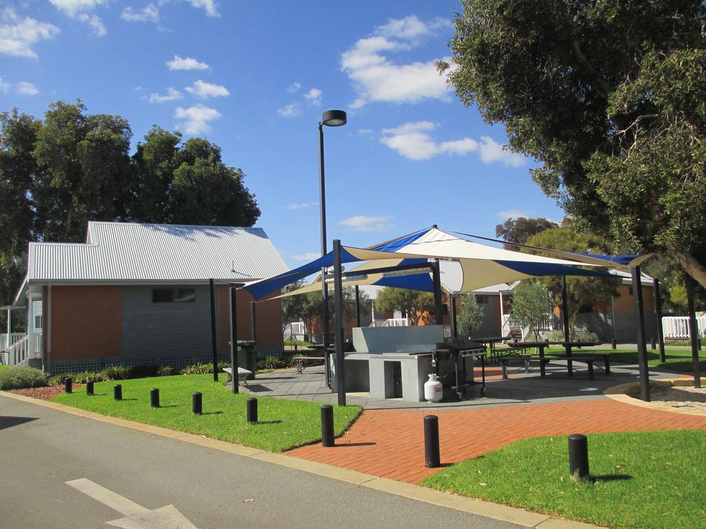 Mandurah Ocean Marina Chalets Ngoại thất bức ảnh