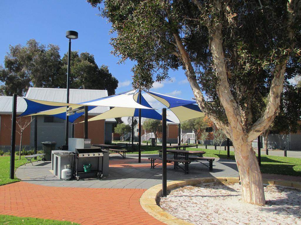 Mandurah Ocean Marina Chalets Ngoại thất bức ảnh