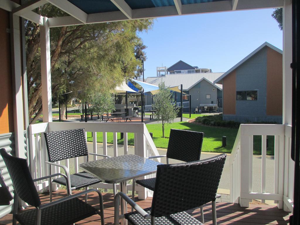 Mandurah Ocean Marina Chalets Ngoại thất bức ảnh